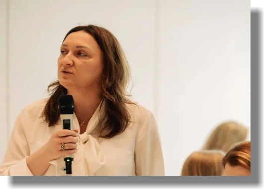 Ewa Gawryś-Osińska, predsedníčka POGP a prezidentka Gaspol SA Ewa Gawryś-Osińska, predsedníčka POGP a prezidentka Gaspol SA